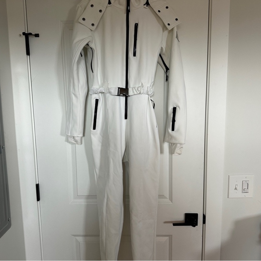 ASOS Women's White Ski Jacket - Picture 4 of 7